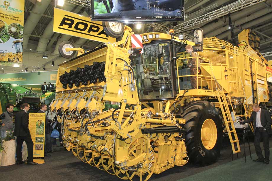 Die Agritechnica 2013 bietet Landwirtschaftstechnik der Superlative