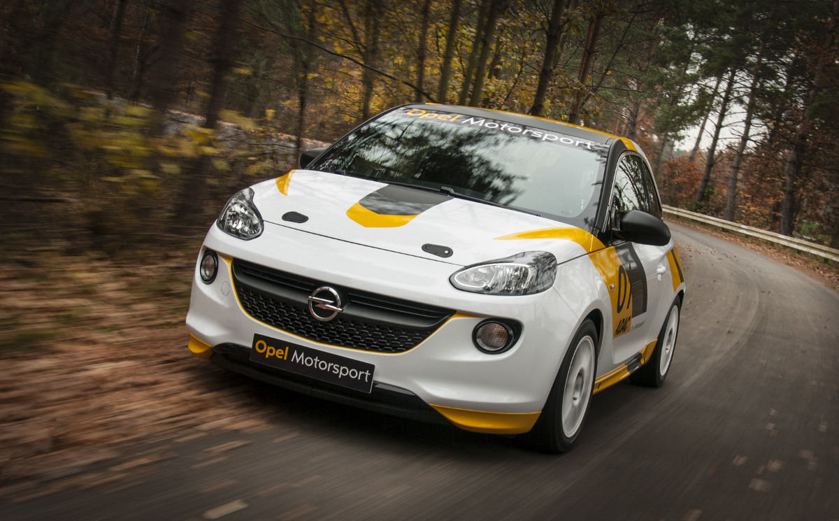 Opel Adam auf der Rallyepiste: Am 05. April ist es soweit