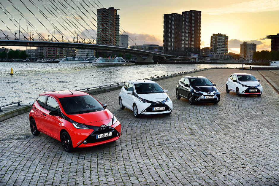 Marktstart des Toyota Aygo: Verspielter Lifestyle-Flitzer kommt mit neuem Gesicht